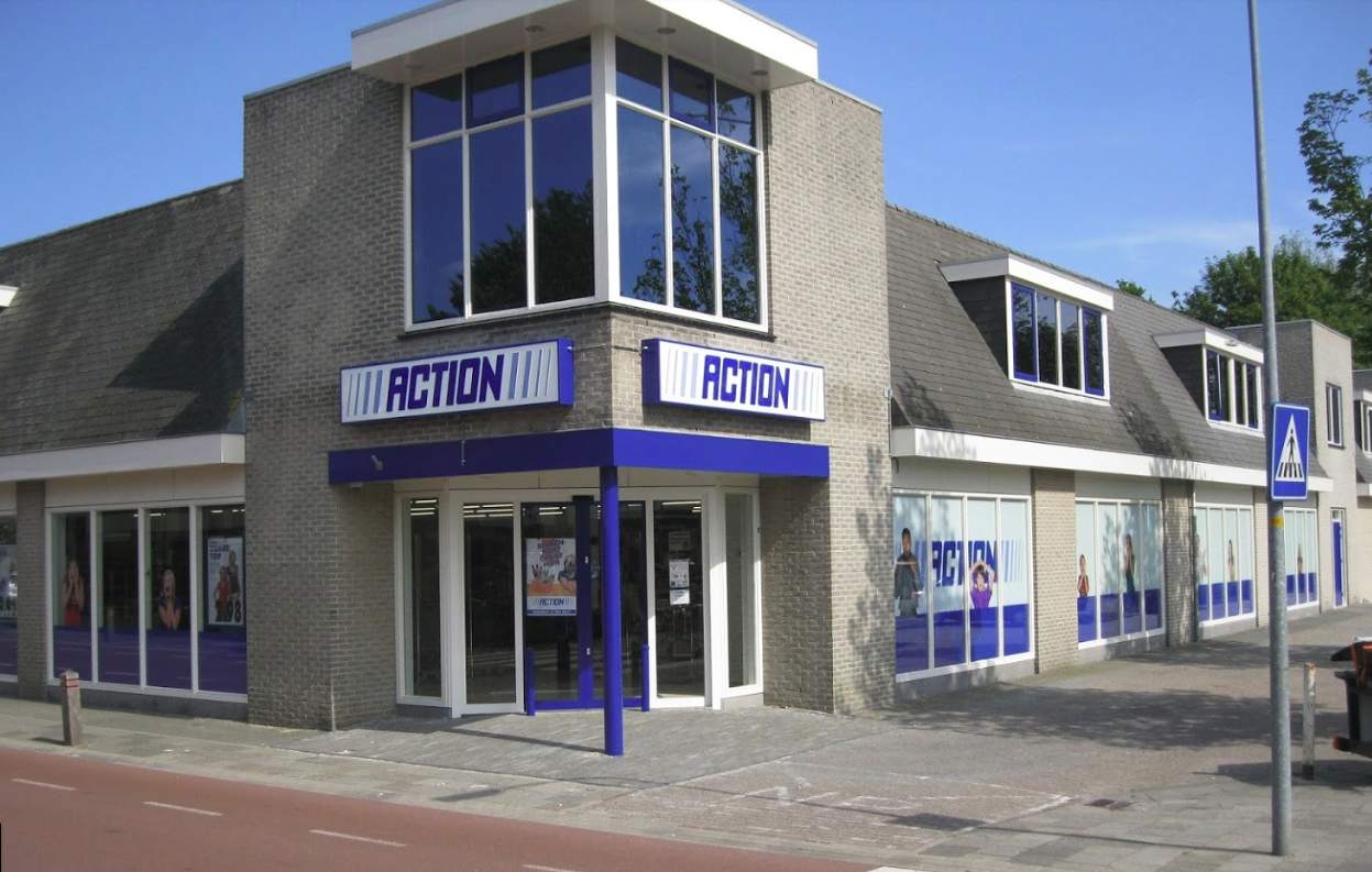 Politie zoekt getuigen overval Action