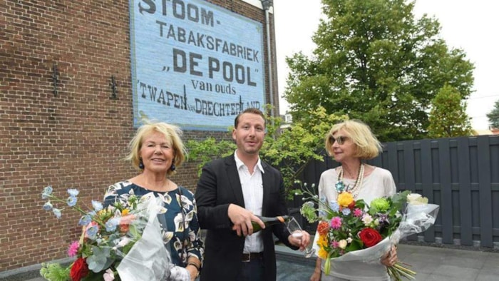 Historische straatreclame