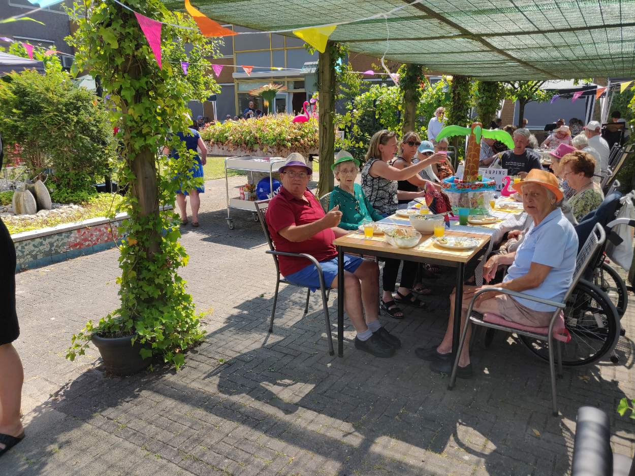 Jaarlijkse BBQ De Hoge Hop weer enorm festijn