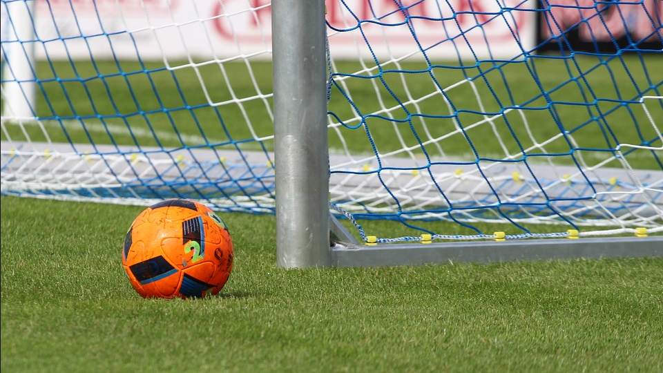 Resultaten voetbalclubs Hoorn en de regio zondag 21 oktober