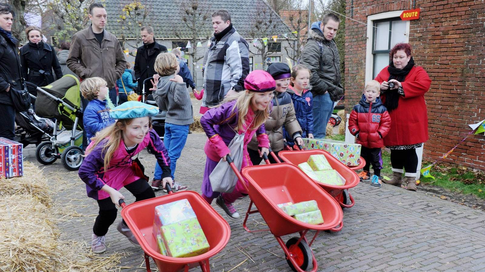 Pieten, pakjes en pepernoten: Pietendorp in het buitenmuseum