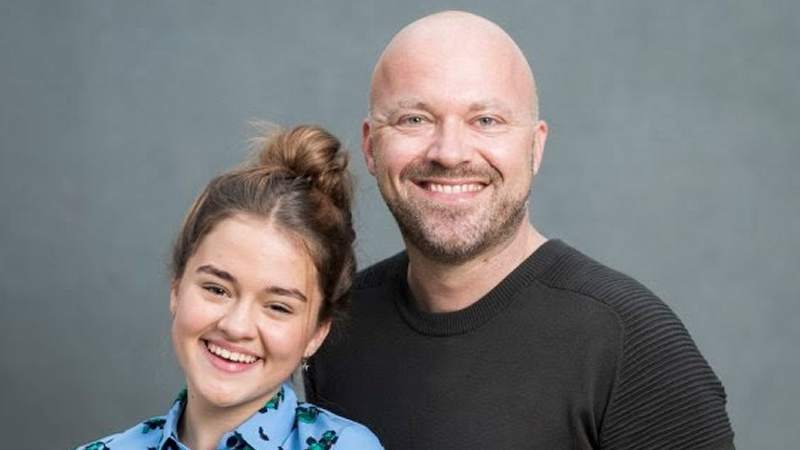 Vader en dochter uit Hoorn voor War Child op NPO 1