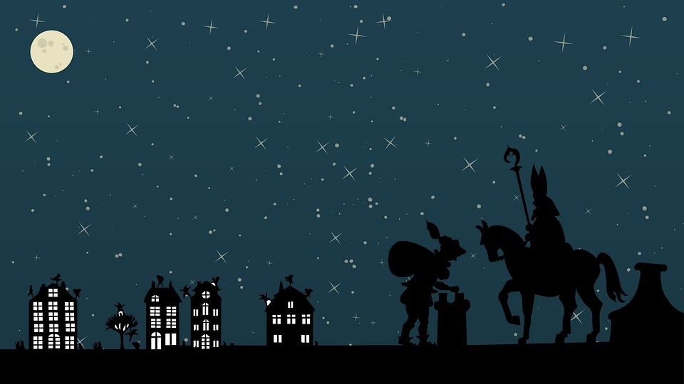 Sinterklaas is aangekomen en feestelijk ingehaald