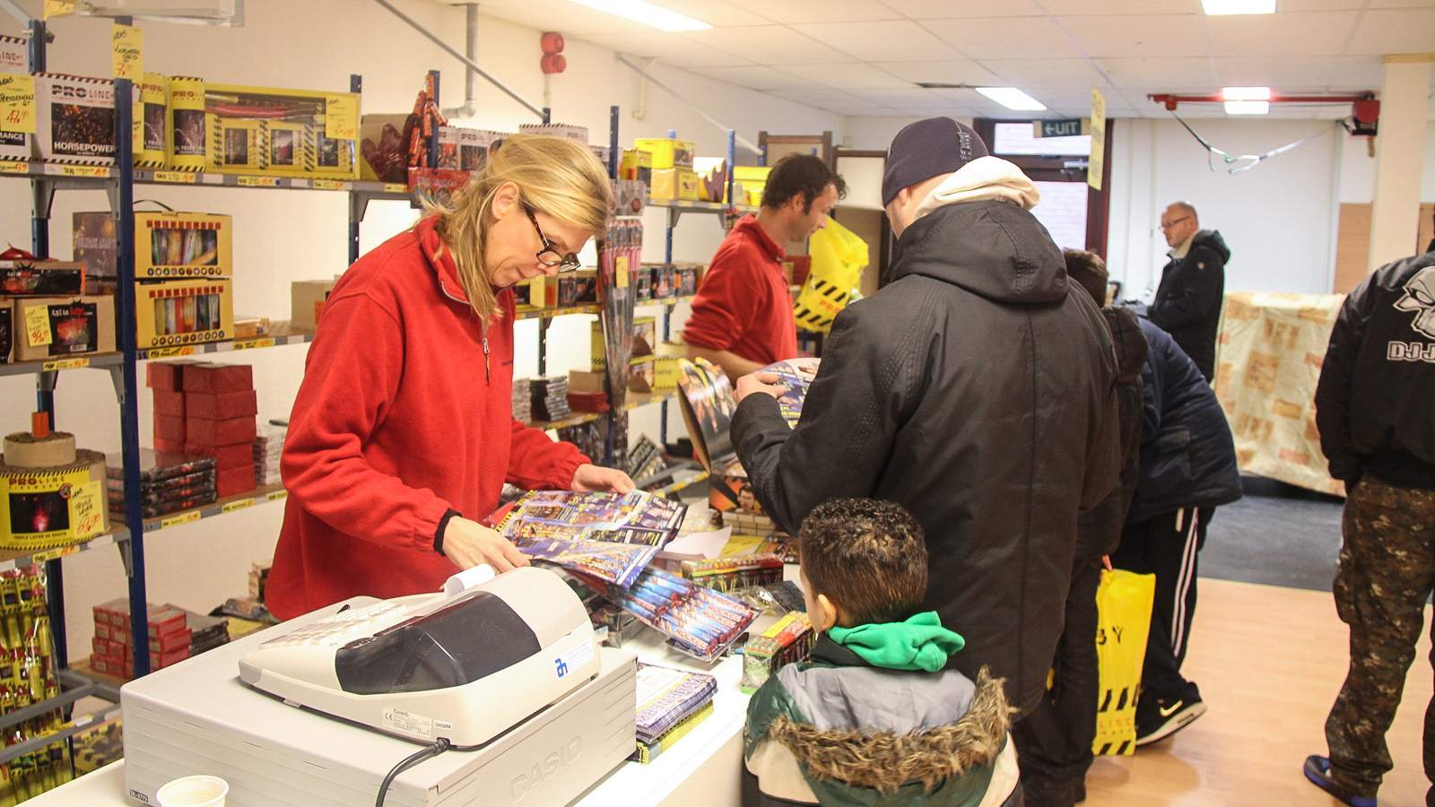 Vuurwerkverkoop weer begonnen