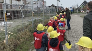 Naar de bouwplaats van je school