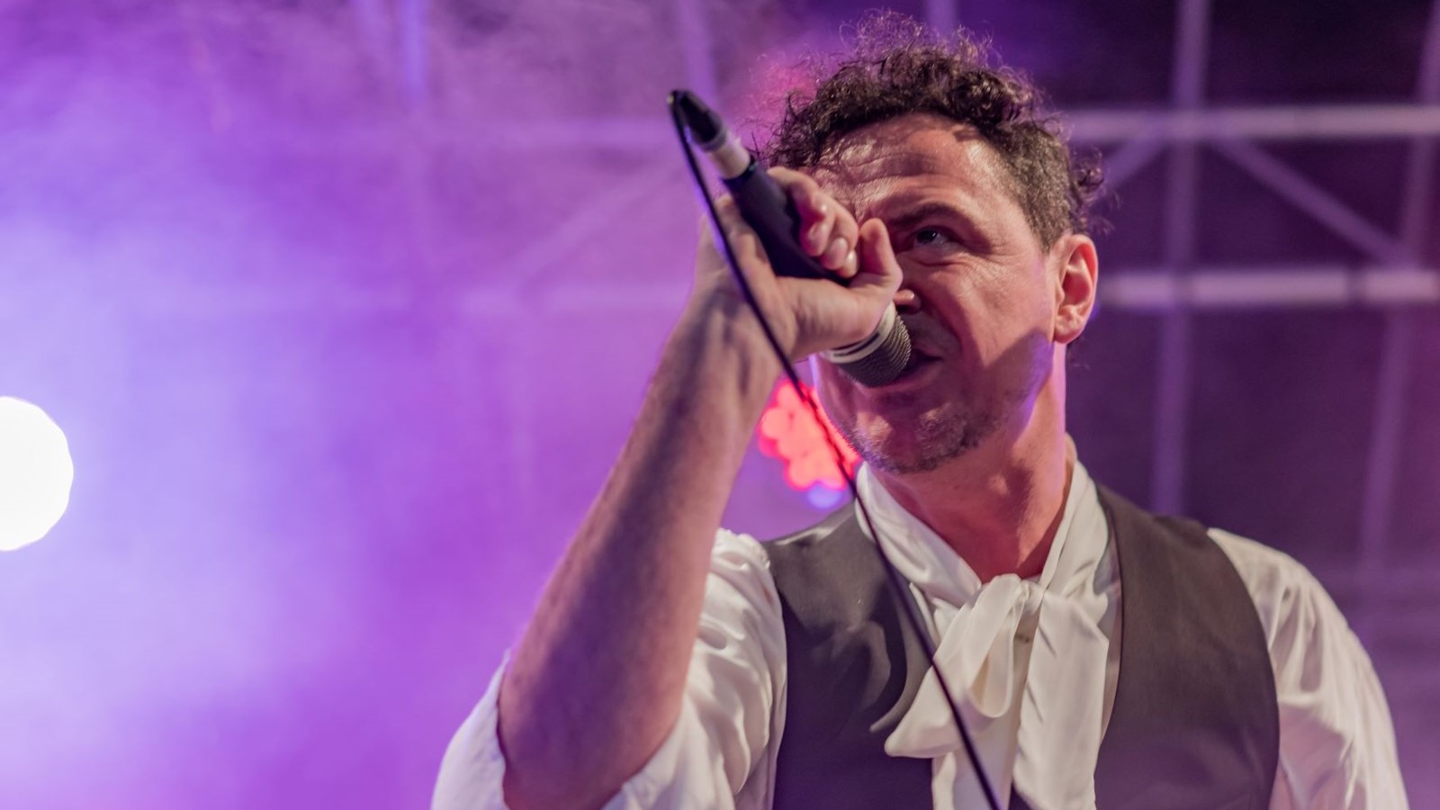 Carel Brouwers eert David Bowie
