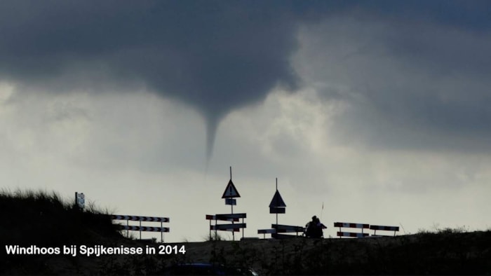 Windhoos in 2014 bij Spijkenisse