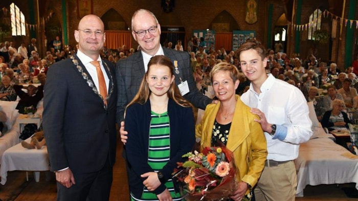 Koninklijke onderscheiding Johan Tiessing