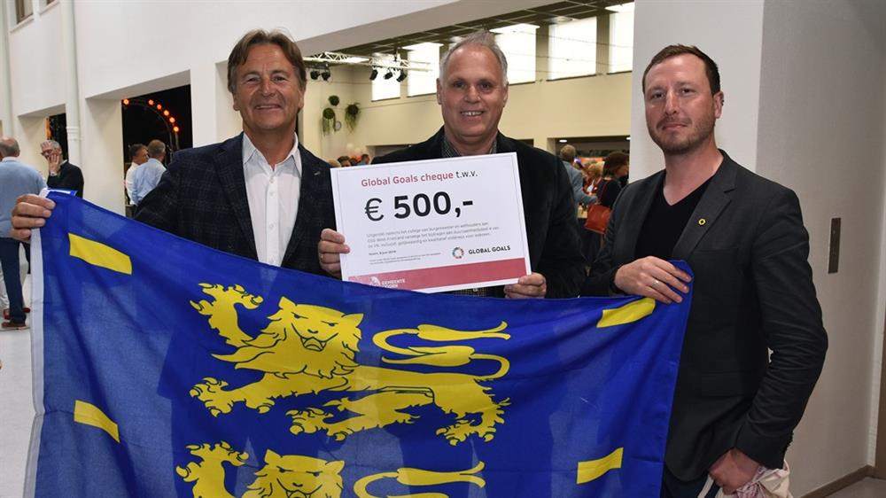 Global Goals-cheque voor OSG West-Friesland