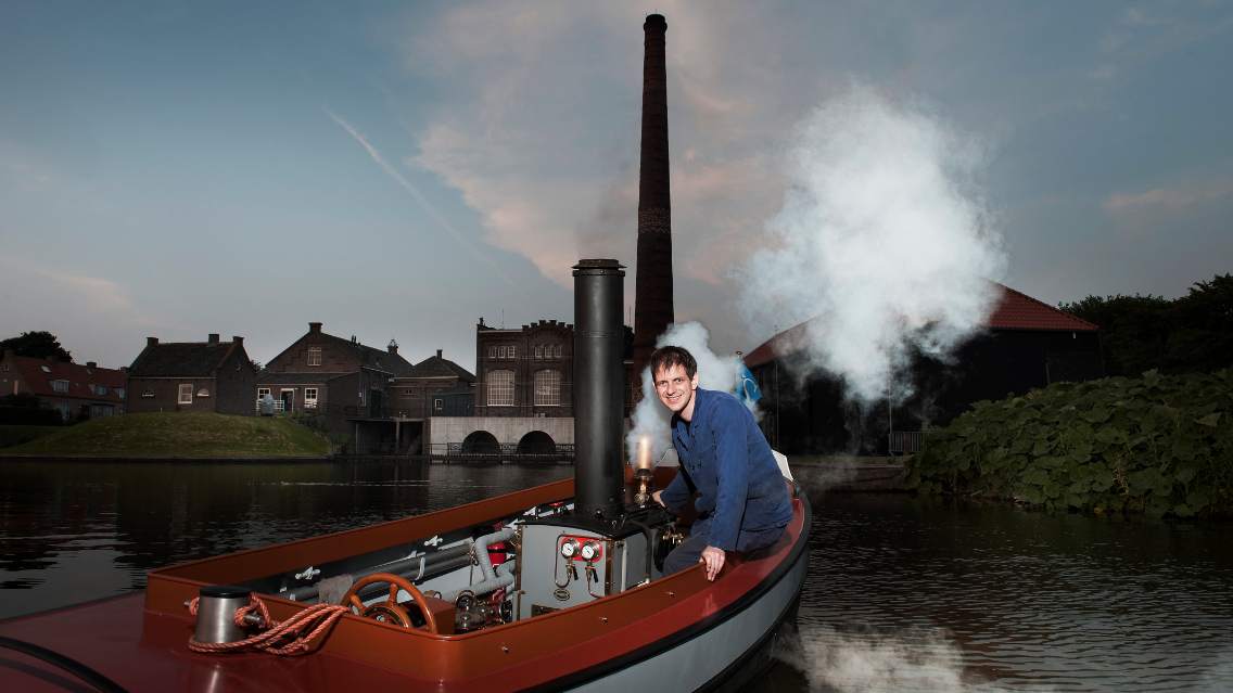 Authentieke Stoomsloepen bij Stoommachinemuseum