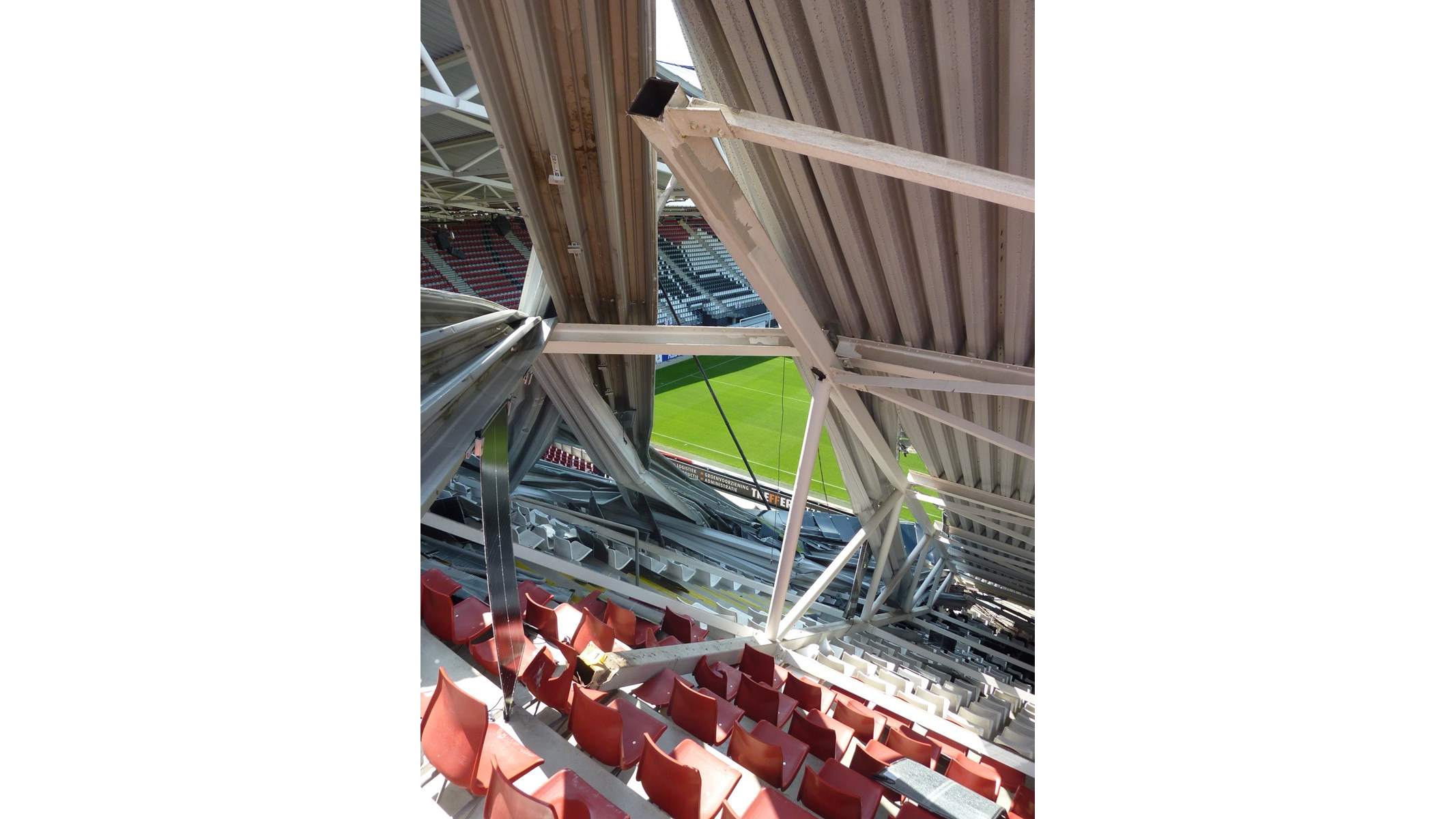 Onderzoeksraad geeft tussentijdse waarschuwing AZ-stadion