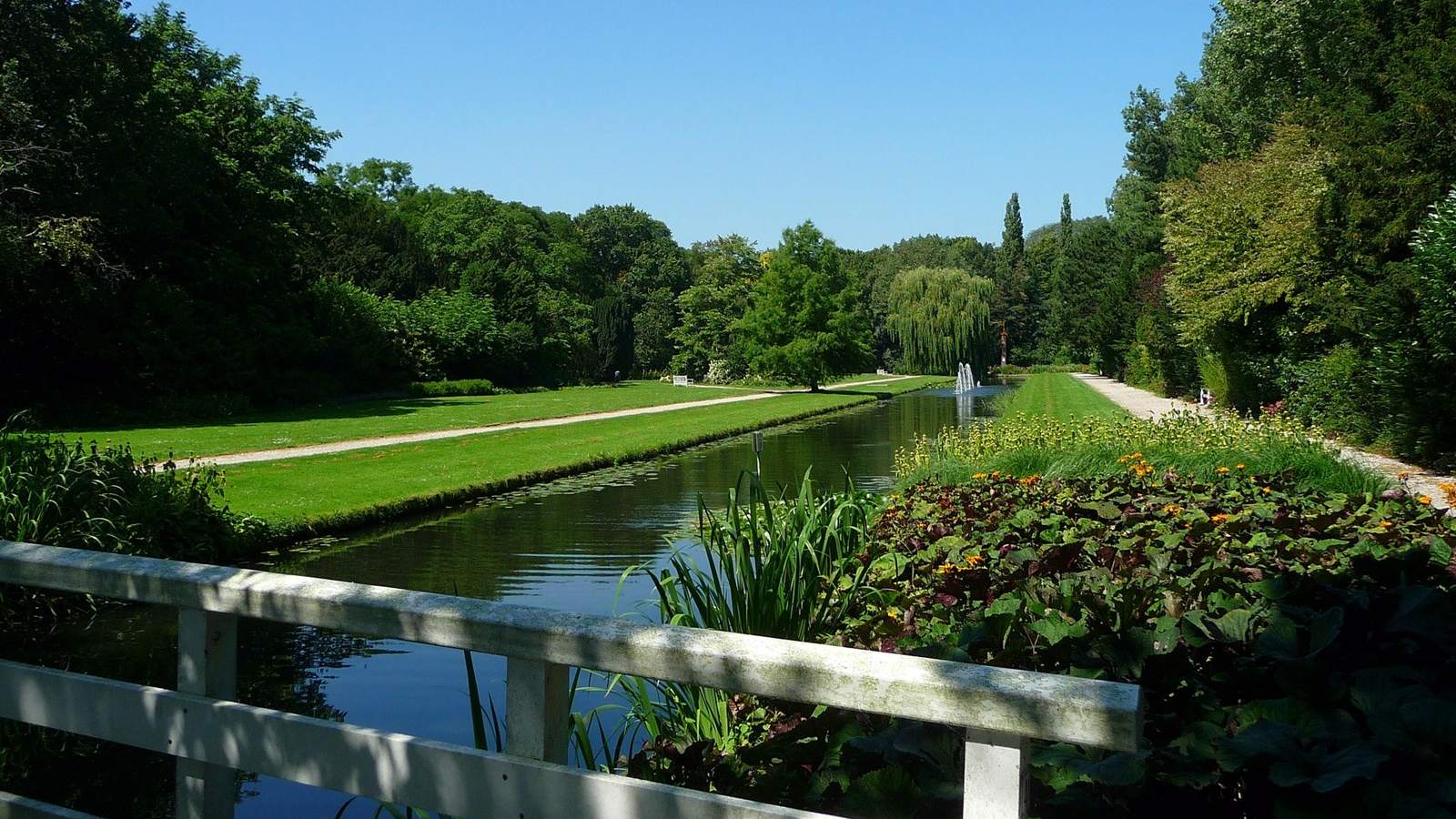 Speciale plantsoenenwandeling Enkhuizen