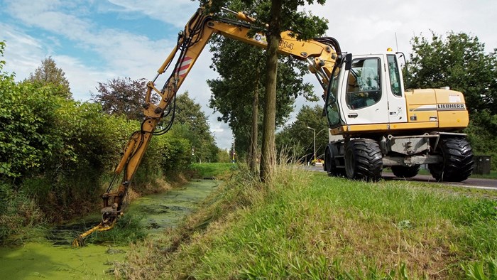 Sloot schoonmaken