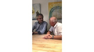 Johan van de Gronden in gesprek met Cees Hendriks