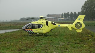 Automobilist bekneld bij ongeluk (Zwaagdijk-Oost) 6