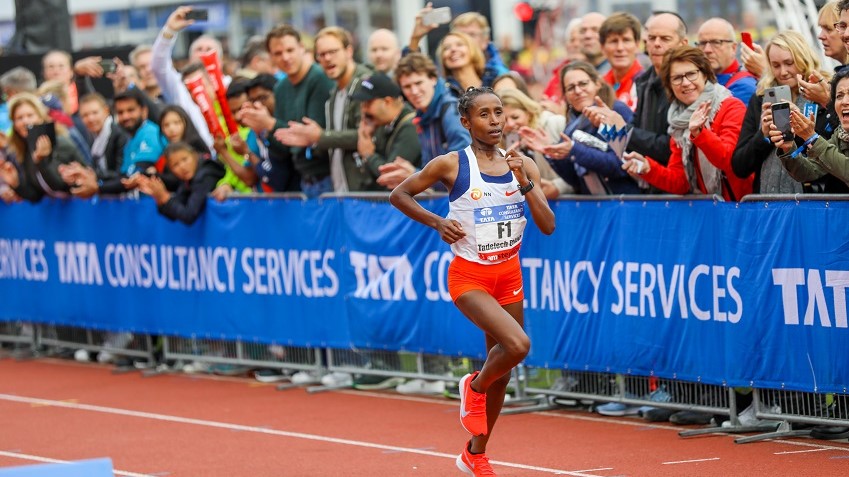 Tadelech Bekele gaat voor 3e zege op rij A'dam Marathon