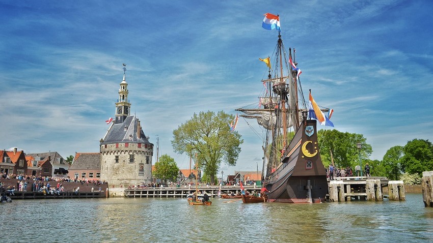 Halve Maen gaat naar VOC-stad Rotterdam