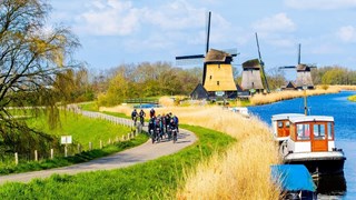 Ronde van NH met molens en langs water