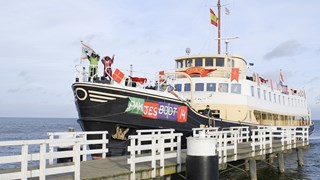 Reis mee naar Sinterklaas op zijn Pakjesboot