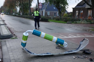 Auto te water Zwaagdijk Oost 7