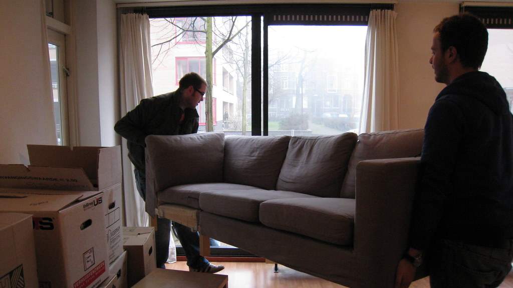 Hoe ouder men wordt, hoe lager de neiging te verhuizen