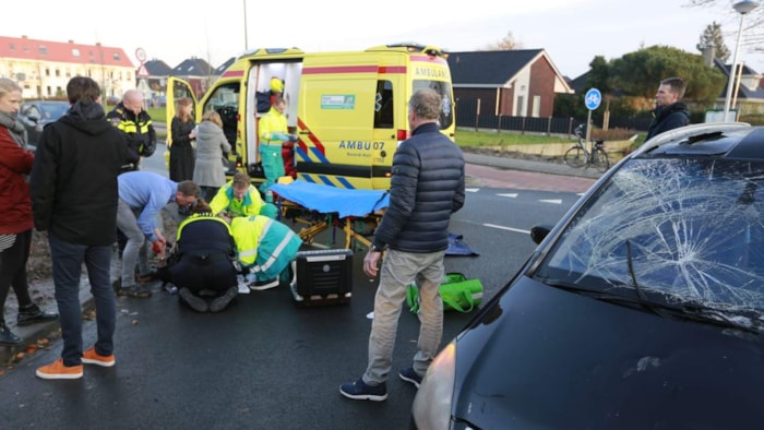 Fietser geschept in De Goorn Slachtoffer krijgt medische hulp