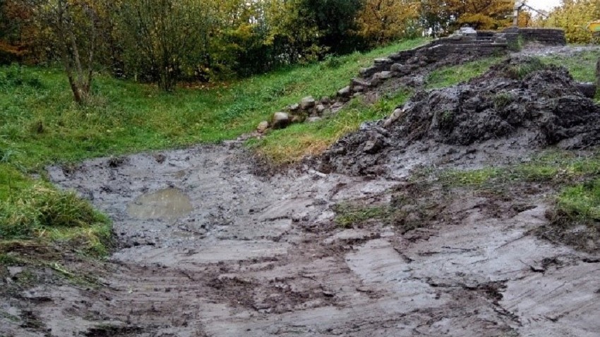 Opknapbeurt Natuurspeeltuin Het Boezelbos