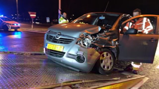 Auto in botsing met vrachtauto (Wognum)