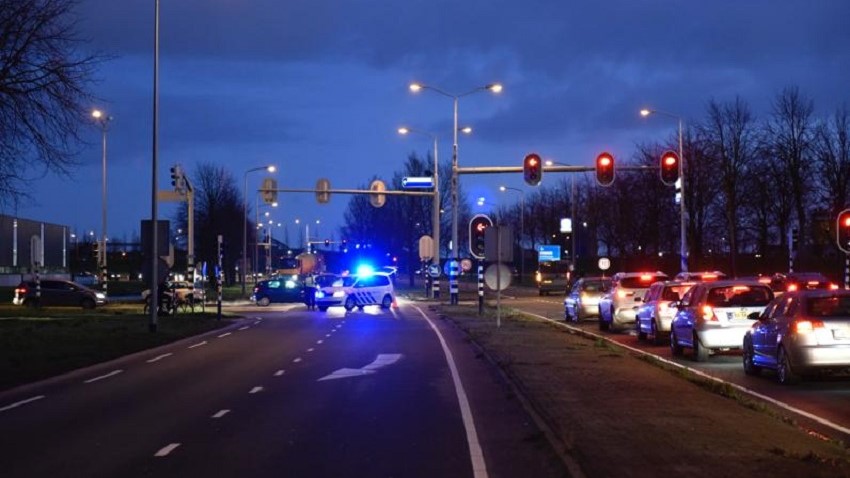 Automobilist gewond in Hoorn
