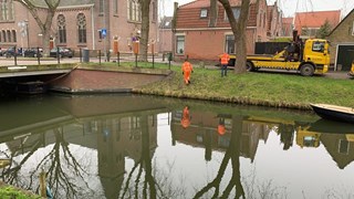 Auto te water in Enkhuizen 3