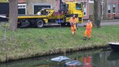 Auto te water in Enkhuizen 4