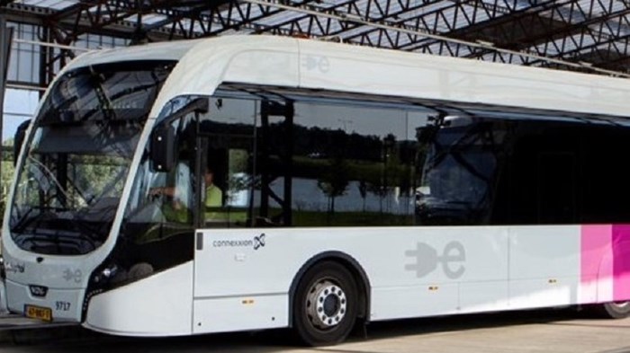 Connexxion witte bussen