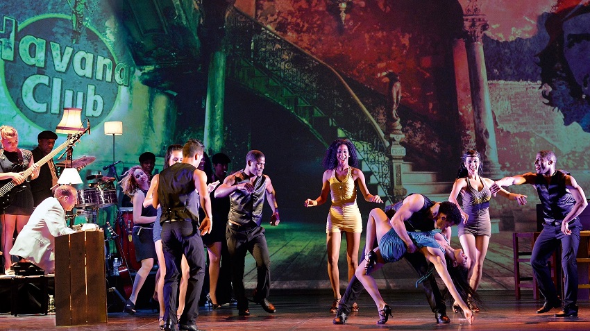 Indrukwekkende Cubaanse dansvoorstelling in Het Park