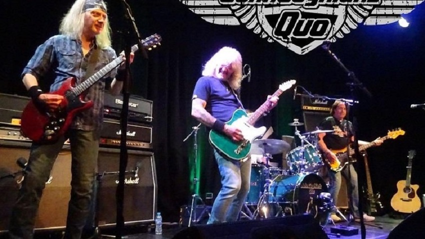 Drummer Status Quo met band naar Hoorn 