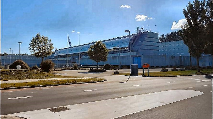 Huisvesting of vluchtelingen in Glasbak