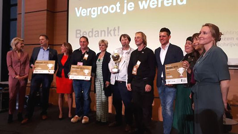 Prinses Laurentien reikt TaalHeldenprijs 2019 uit