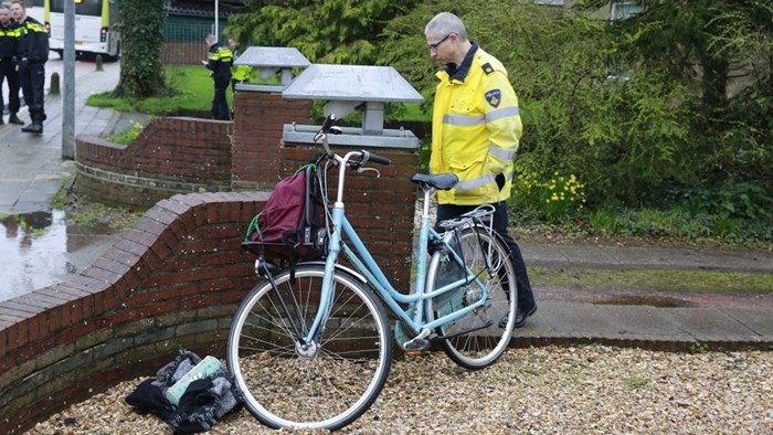 Fietser zwaargewond na botsing in Berkhout 2