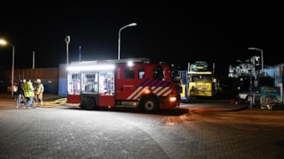 Brand autosloperij Ooyevaar 2