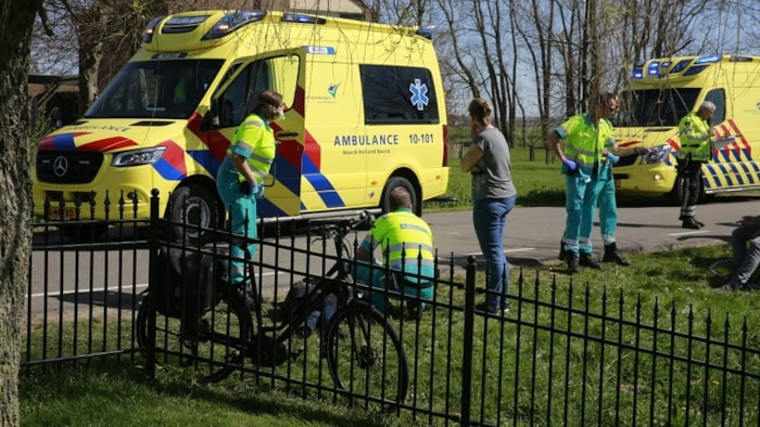 Twee fietsers gewond in Spierdijk 5