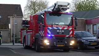 Brandje achter basisschool in Enkhuizen 3