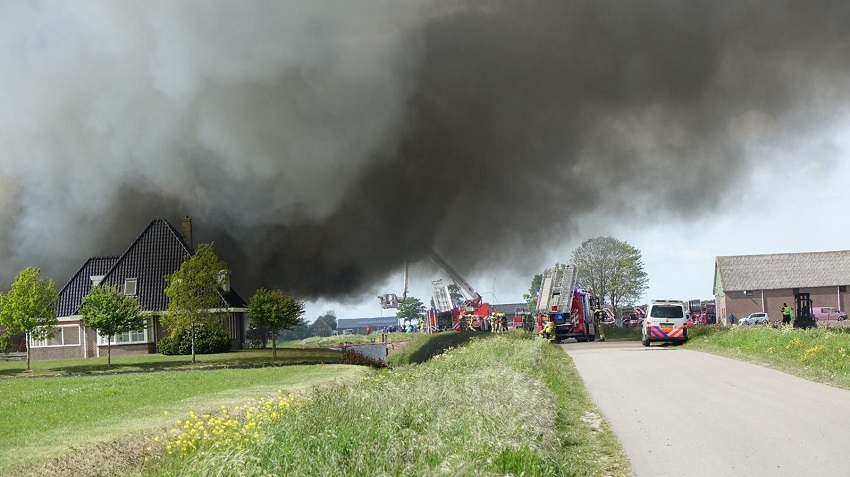 Brand in schuur aan Spijkerboor in Oostwoud