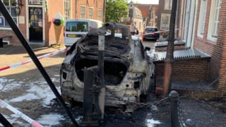Auto uitgebrand in Enkhuizen2