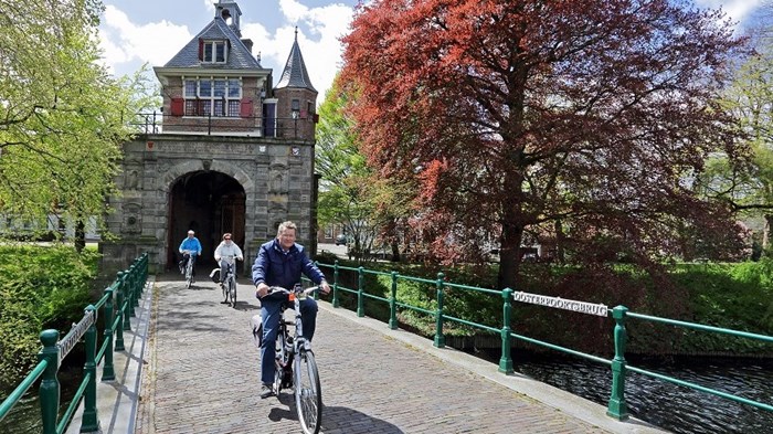 Fietsen door Oosterpoort Hoorn