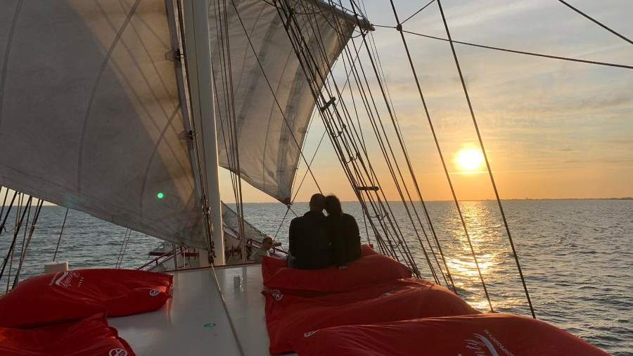 Zeilschip Bounty heeft status standaard ligplaats in Hoorn gekregen