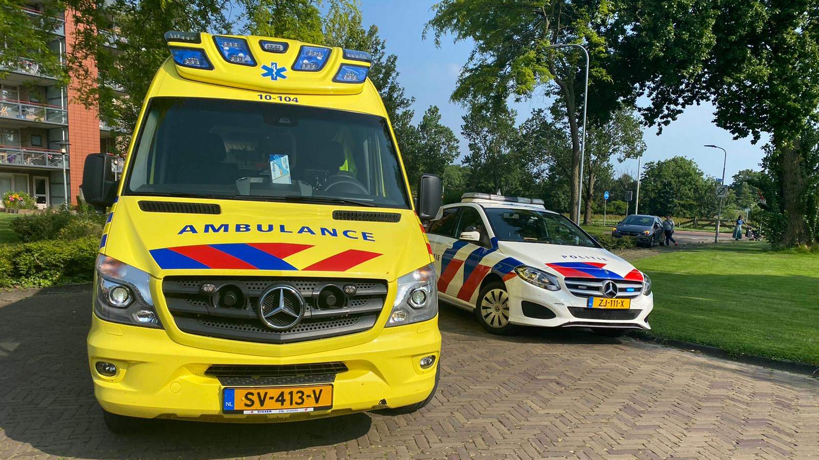 Aanrijding tussen fietsster en auto in Enkhuizen