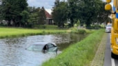 Auto in het water Berkhout