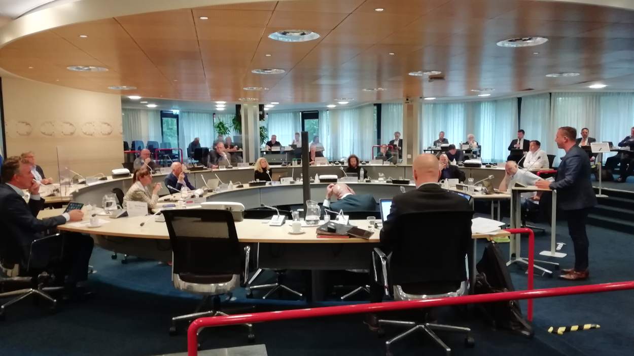 Onderzoek toekomst Gemeenschappelijke Regeling Centraal Afvalverwijderingsbedrijf Westfriesland