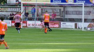 Hollandia - Jong Volendam Mark Zwagerman 2-0