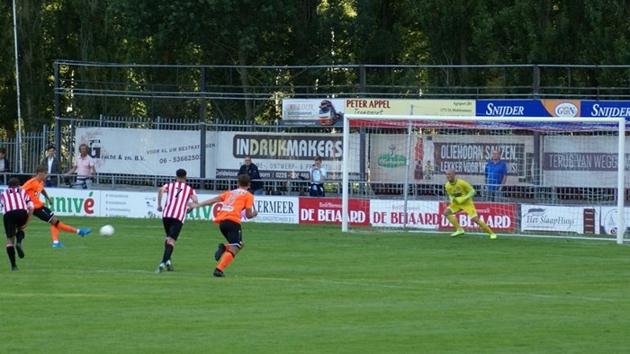 Hollandia - Jong Volendam na strafschop 3-4