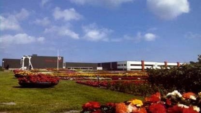 Intermaris moet grond verkopen en huizen bouwen